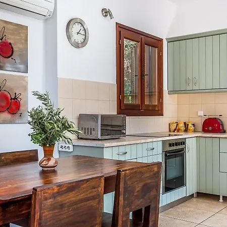 Elia * Vathy (Ithaca)